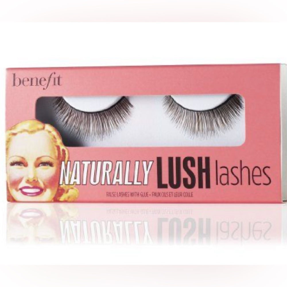 BENEFIT Naturally LUSH lashes - false lashes with glue.